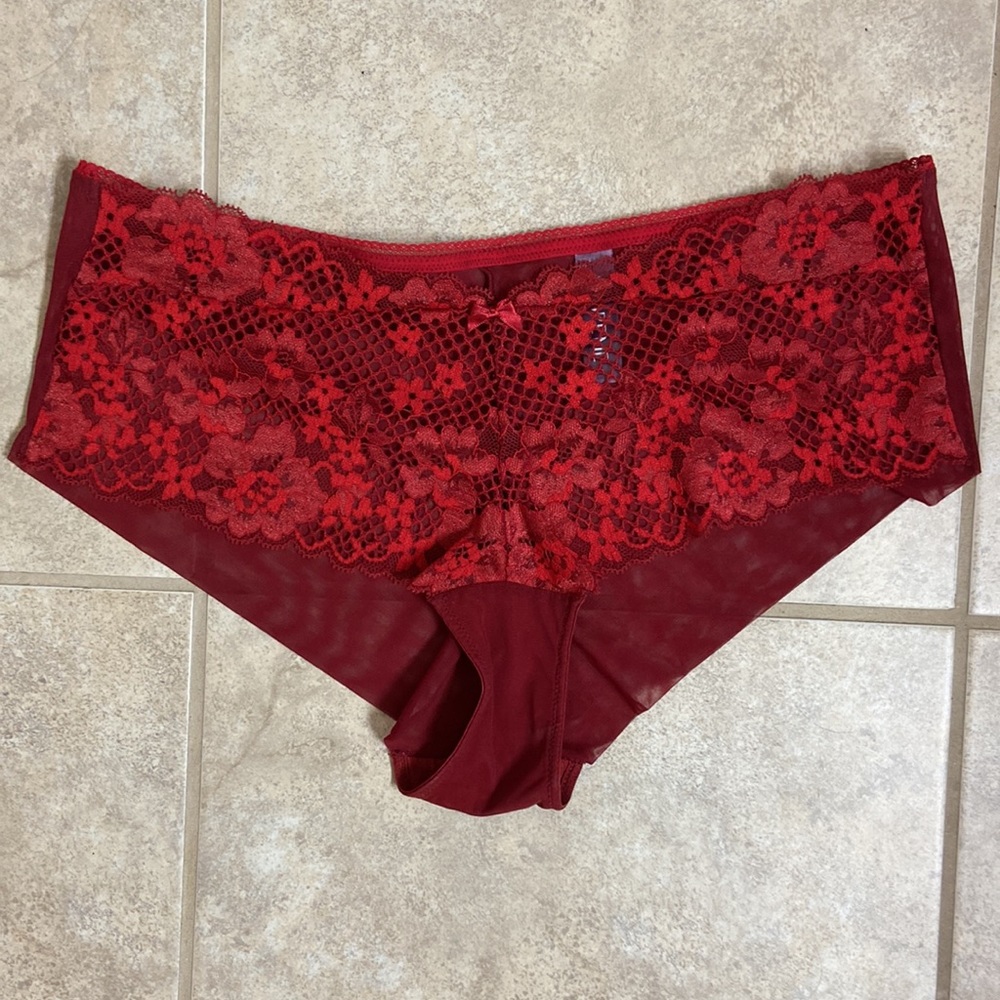 NEW! Adore Me red, lined, lace bra AND matching hiphugger panty. Only worn once - Picture 5 of 6